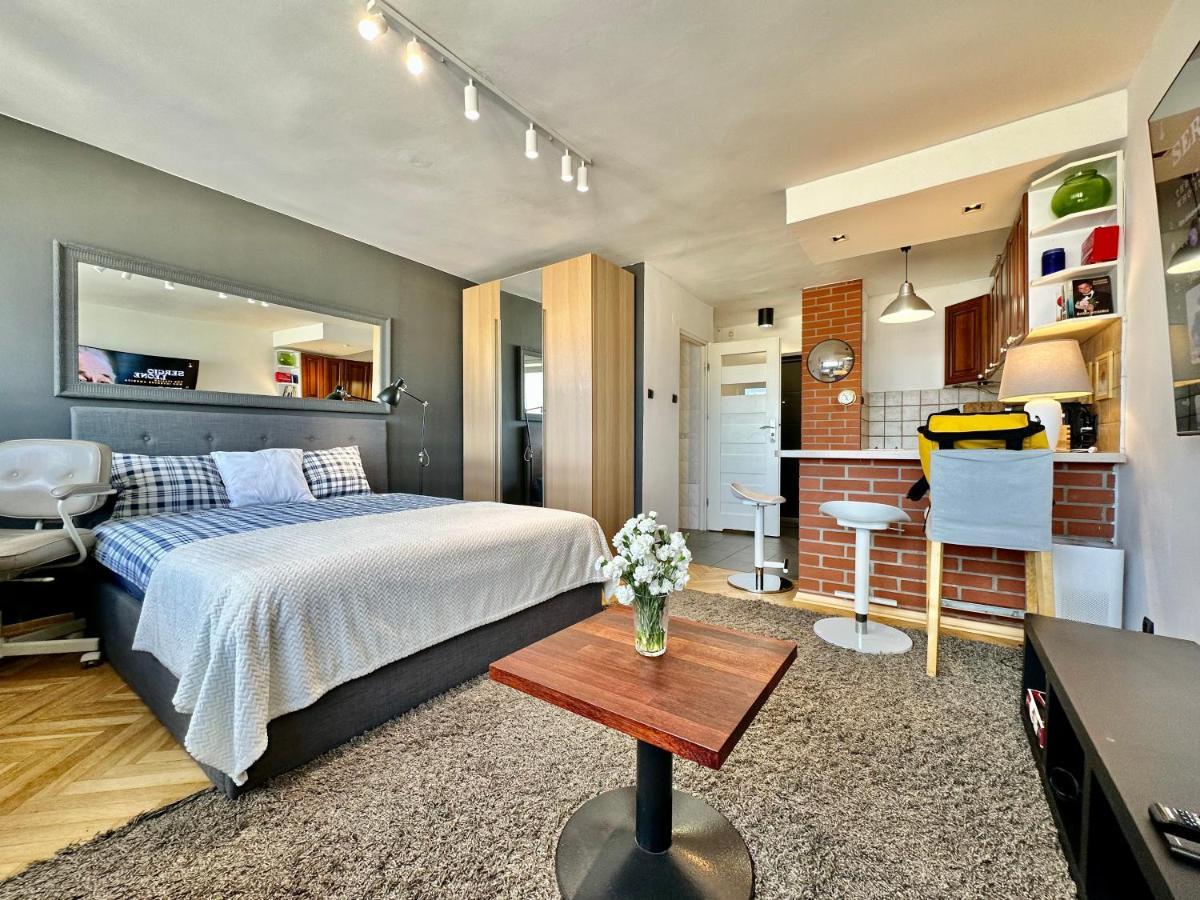 Super Apartament White Warszawa 2X Metro Scisle Centrum Wifi 300 Mbs New المظهر الخارجي الصورة